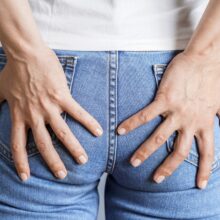 【肛門科医が解説】おしりの穴がかゆい…すぐできる対処法と病院へ行くべき症状チェックリスト